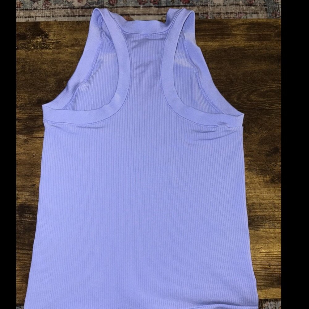 Athleta Renew Seamless Racerback Tank Size Small - Picture 3 of 4